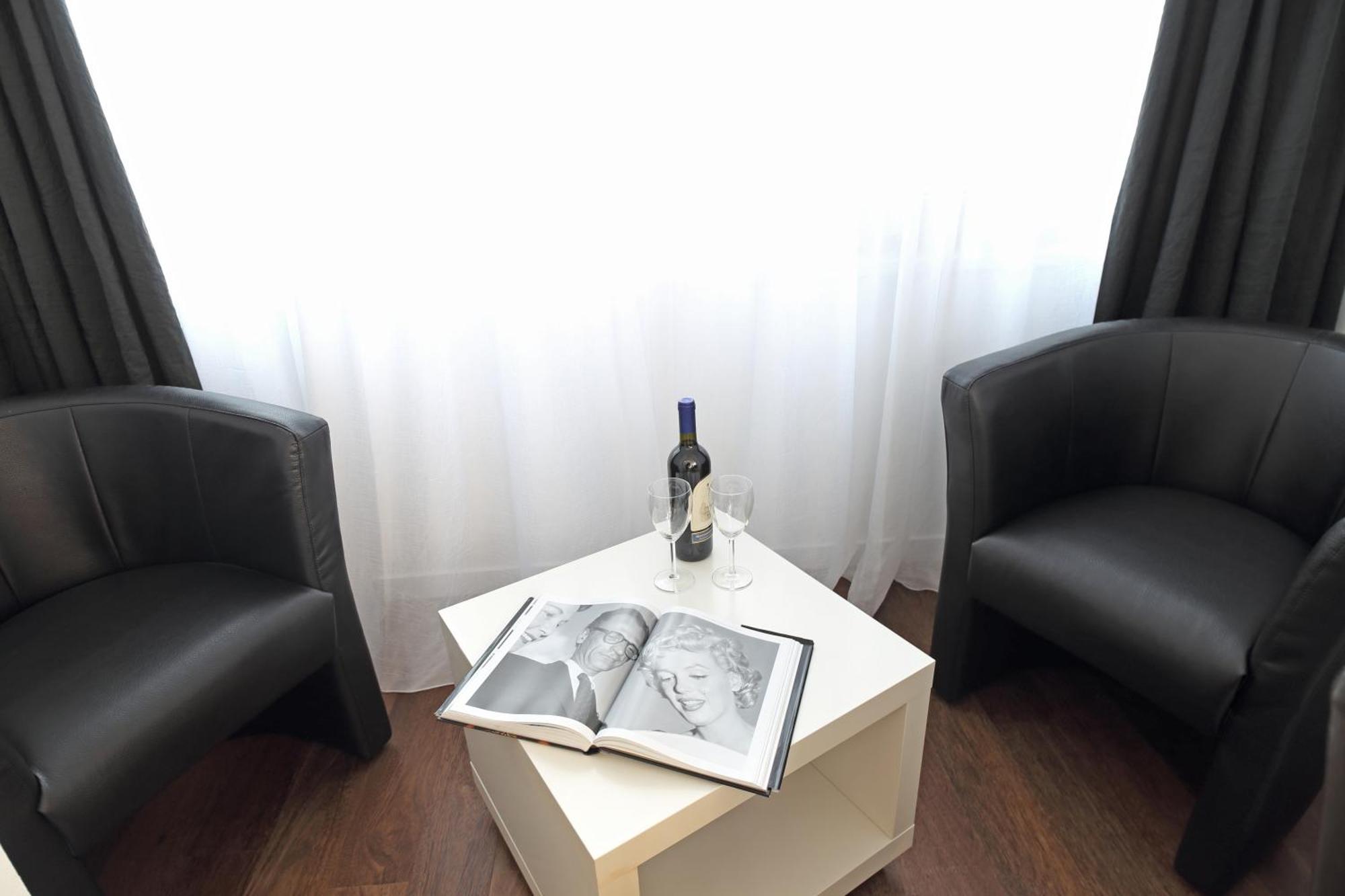 לוקסמבורג The Queen Luxury Apartments - Villa Medici מראה חיצוני תמונה
